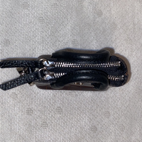 *SOLD*🆕 Brighton Mini Croc keyChain - Picture 9 of 13